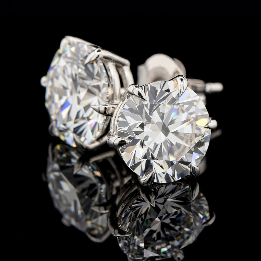 Mirano Jewels 0.25CT+0.25CT Each D VS1 Lab Grown Diamond Stud Earrings in 18K Gold IGI Certified