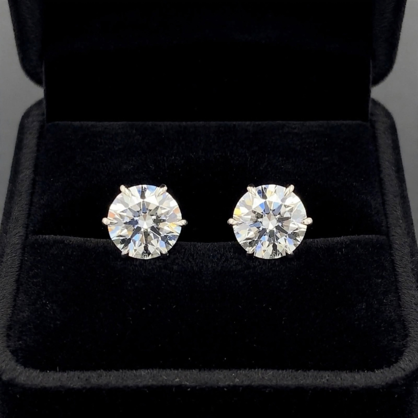 Mirano Jewels 0.25CT+0.25CT Each D VS1 Lab Grown Diamond Stud Earrings in 18K Gold IGI Certified