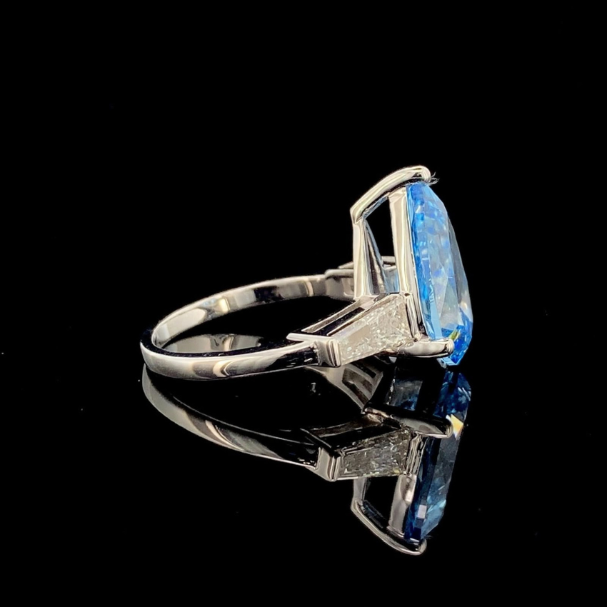 Mirano Jewels TCW 7.04CT Pear Cut Vvid Blue Diamond Ring in 14K Gold