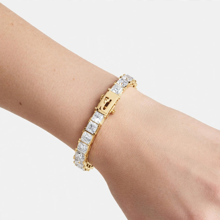 24.28 CT E Color VS2 Princess Cut Lab Grown Diamond Tennis Bracelet in 18K Gold