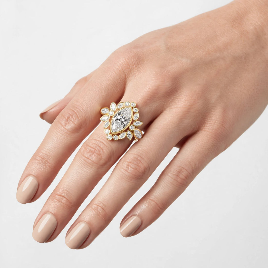 2.11CT F Color VS1 Clarity Floral Lab Grown Diamond Ring in 18K Gold